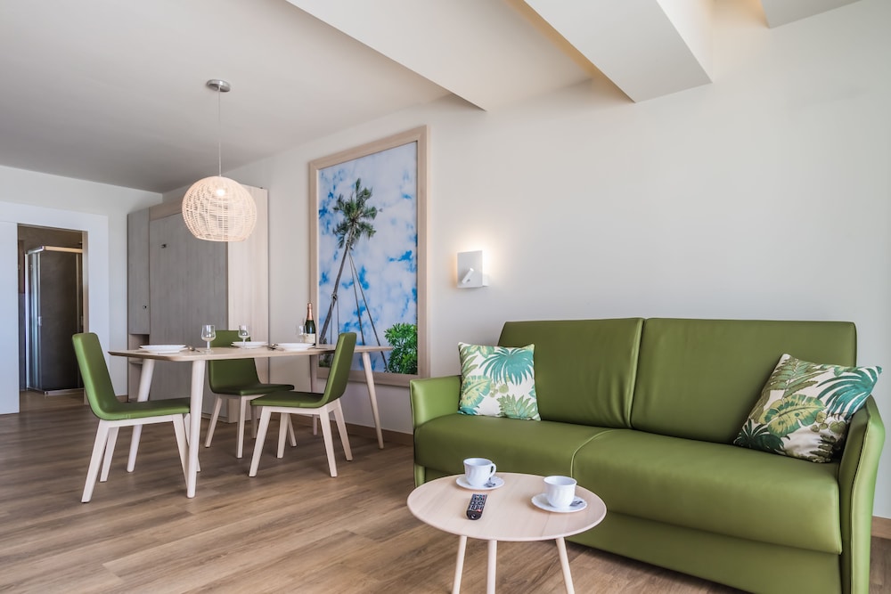 Apartamentos Garden & Sea Boutique Lodging by LIVVO 22/50