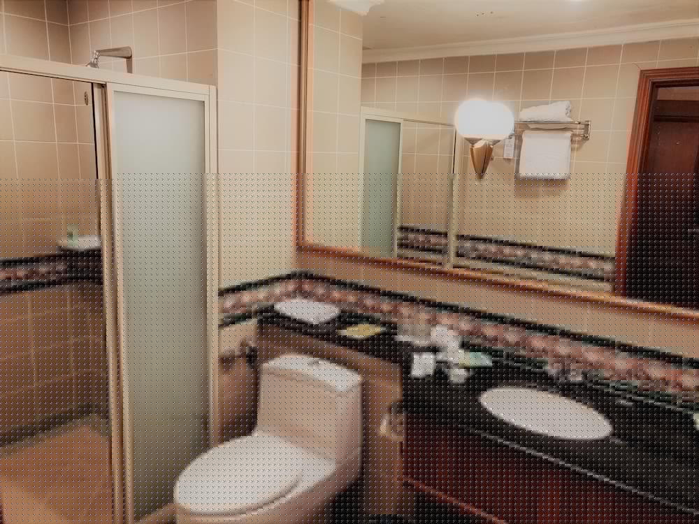 Tiara Labuan Hotel W P Labuan 38/39