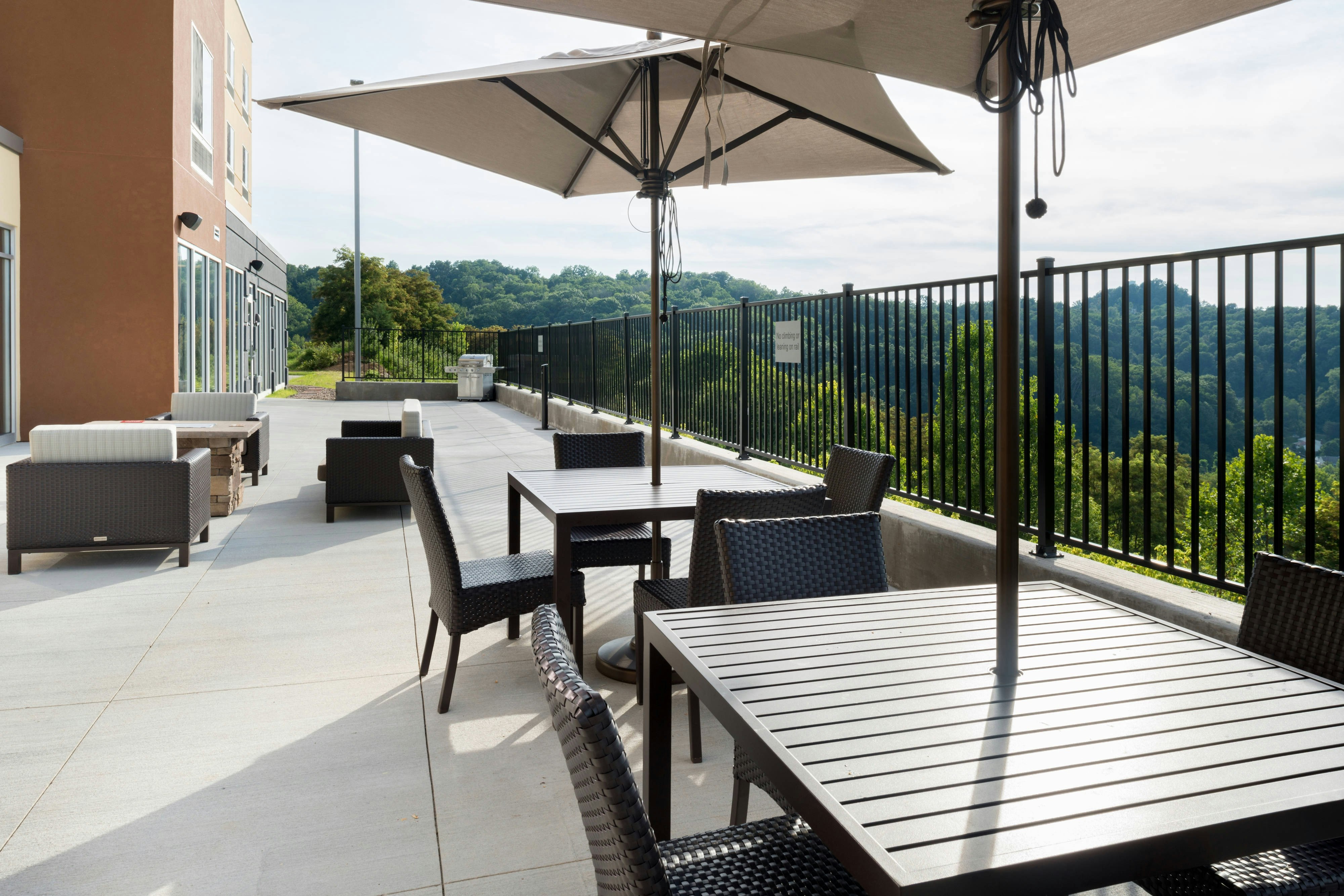 Fairfield Inn And Suites By Marriott Huntington 36/46