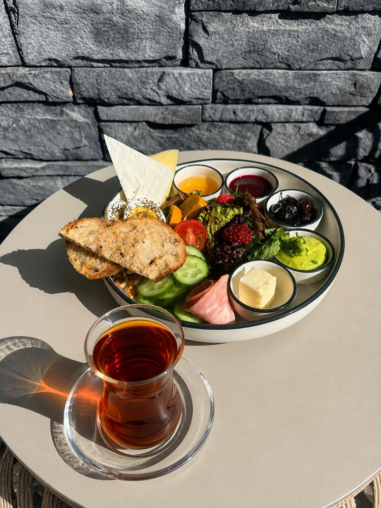 Deniz Hotel Konyaalti 81/94