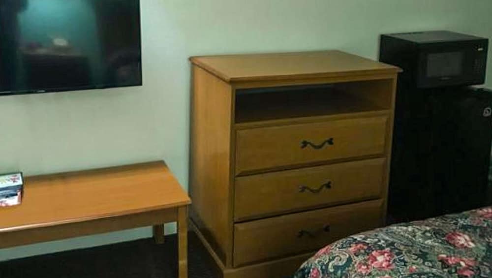 Budget Inn Franklinton 18/34