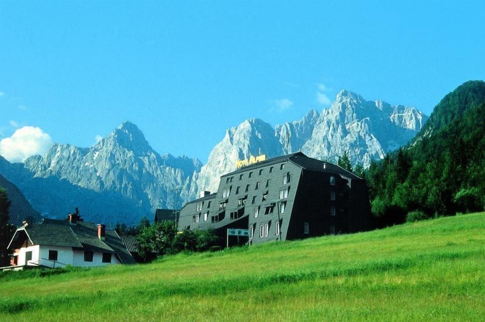 Hotel Alpina Kranjska Gora 27/31