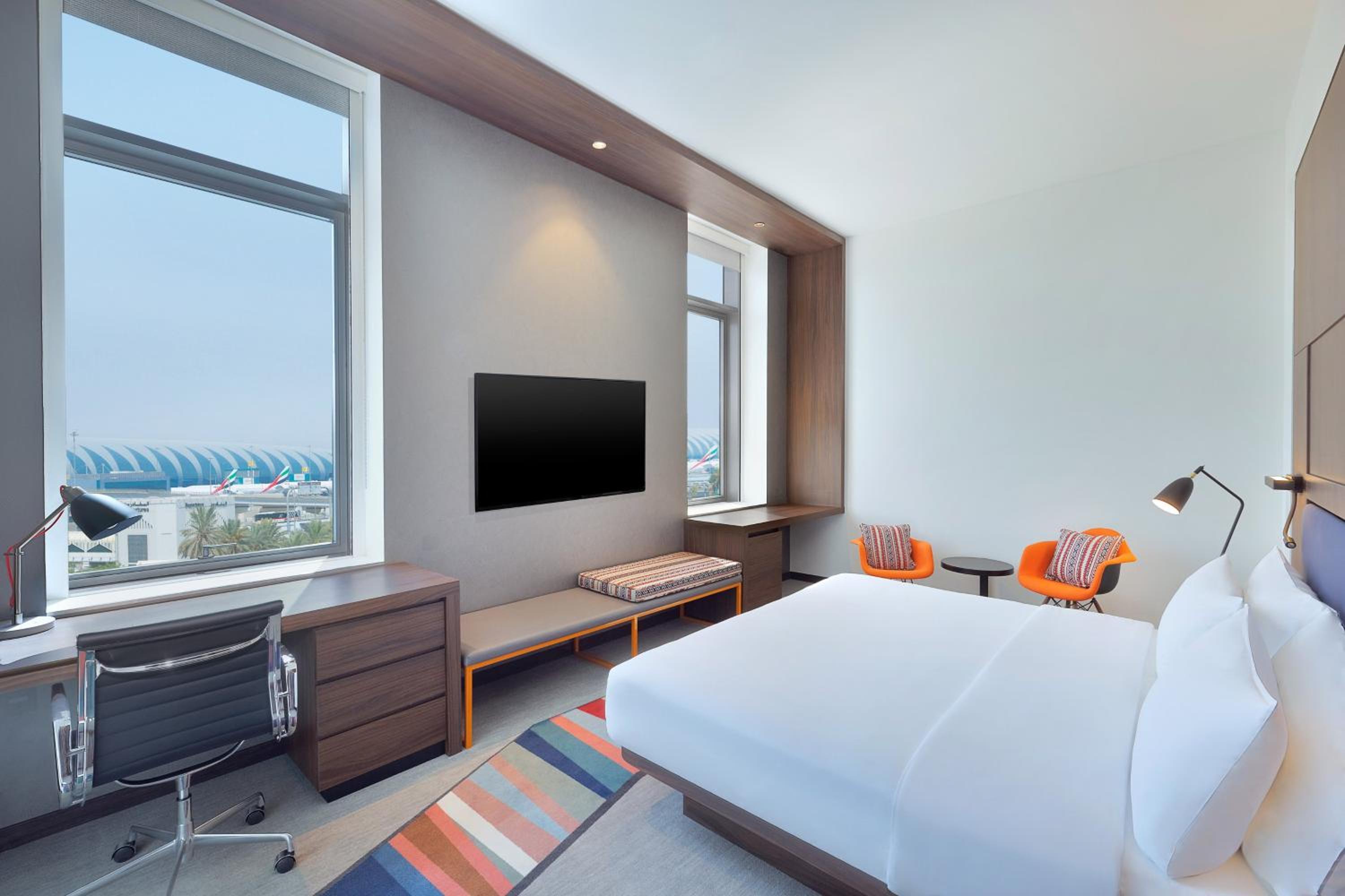 Aloft, Family، Aloft Dubai Airport 4/10