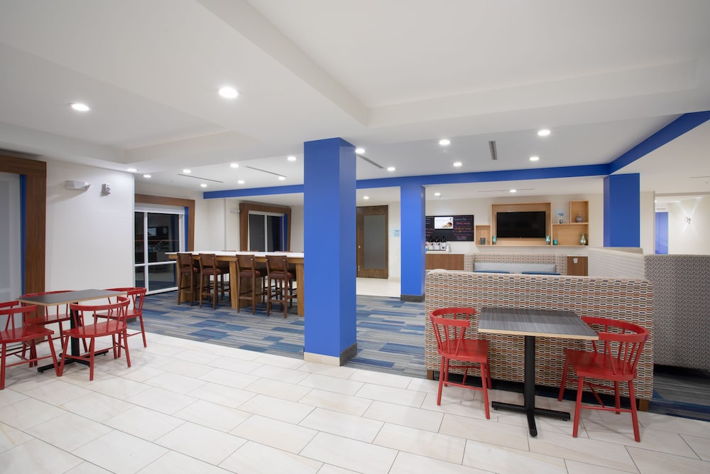 Holiday Inn Express Slidell 60/73