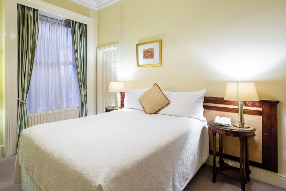 Aberdeen Lodge Dublin 9/50