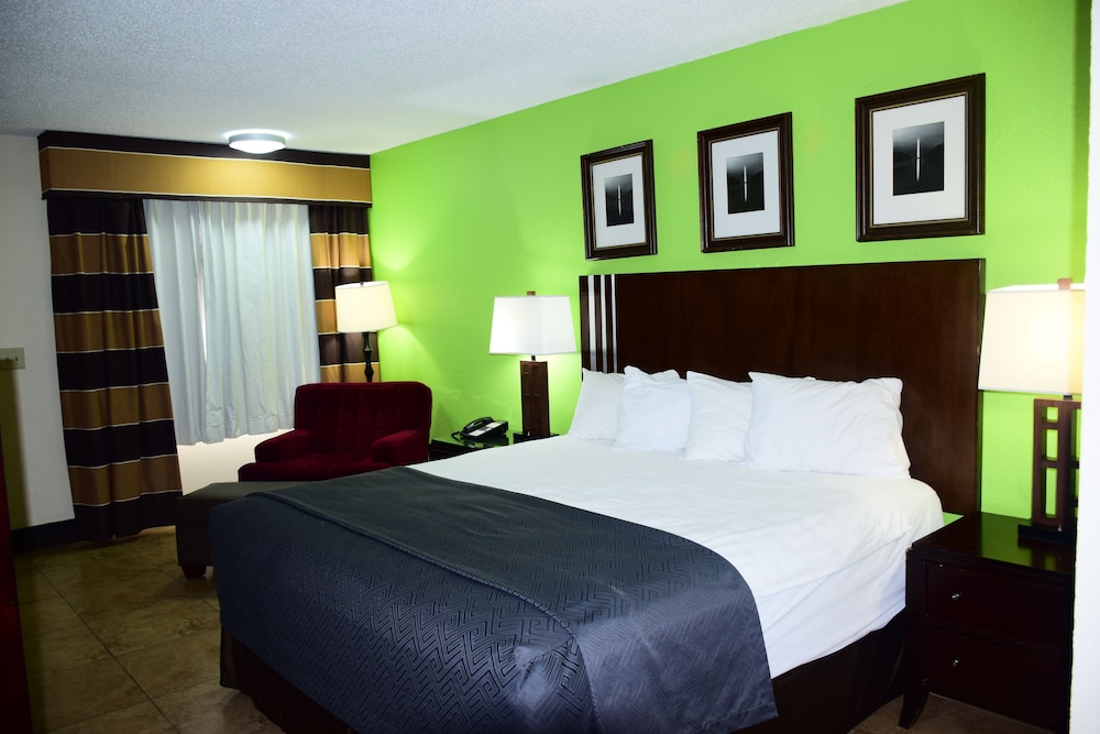 Econo Lodge 7/37