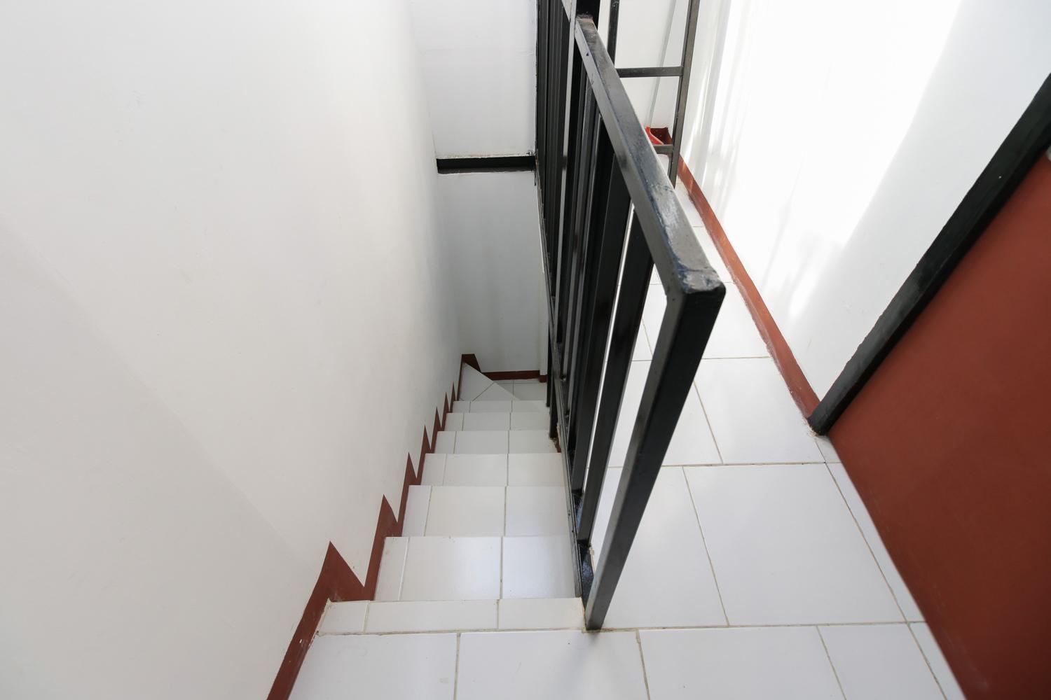 RedDoorz near Riau Junction Mall 2 6/19