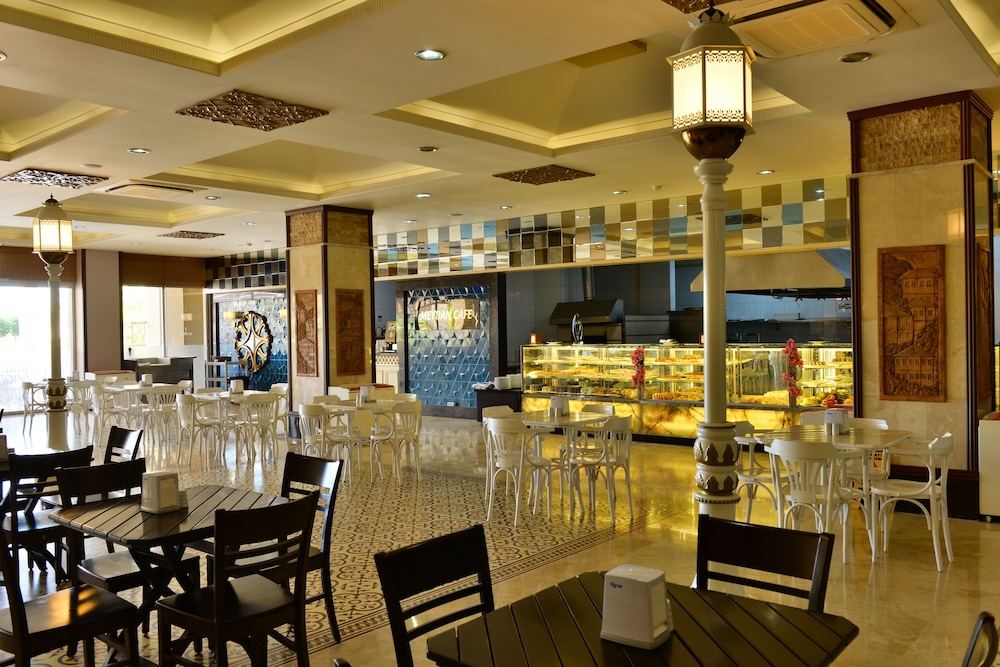Adenya Hotels and Resort 49/69