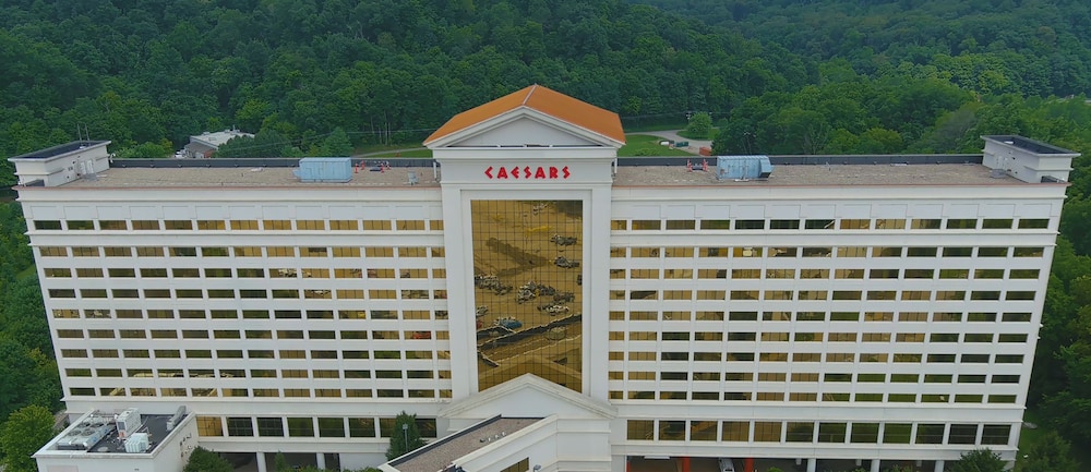Caesars Southern Indiana - A Caesars Rewards Destination 2/48