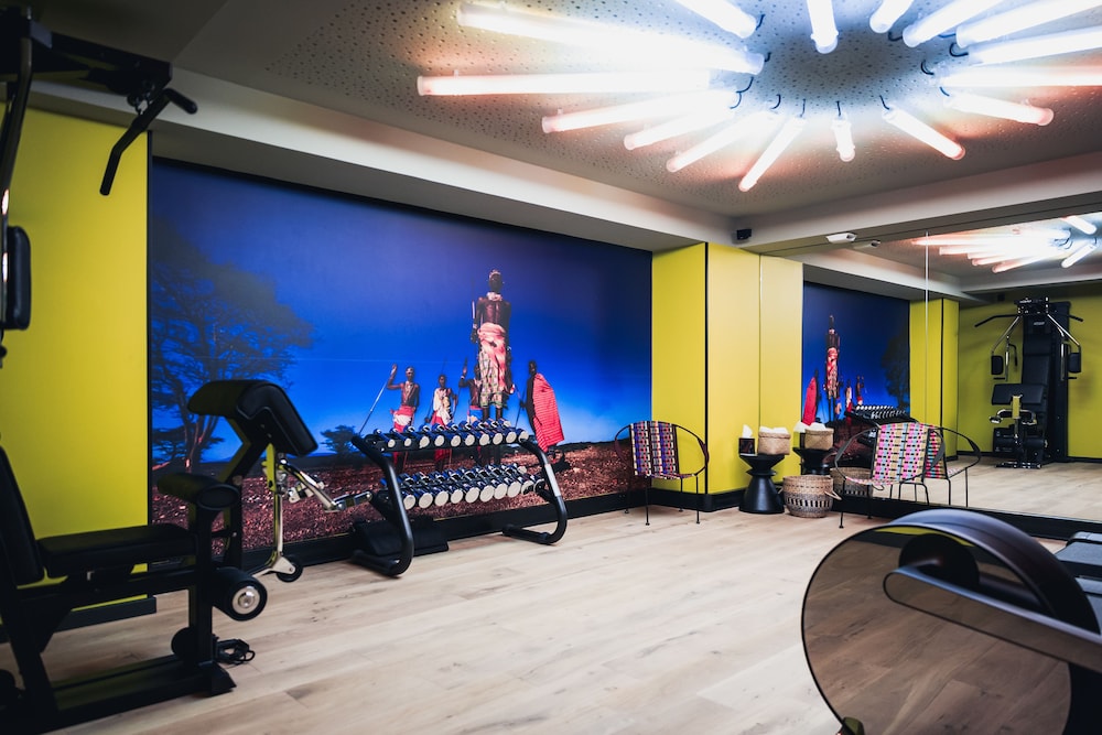 BOMA Easy Living Hotel 54/58