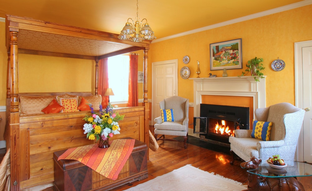 L Auberge Provencale Bed and Breakfast 28/51