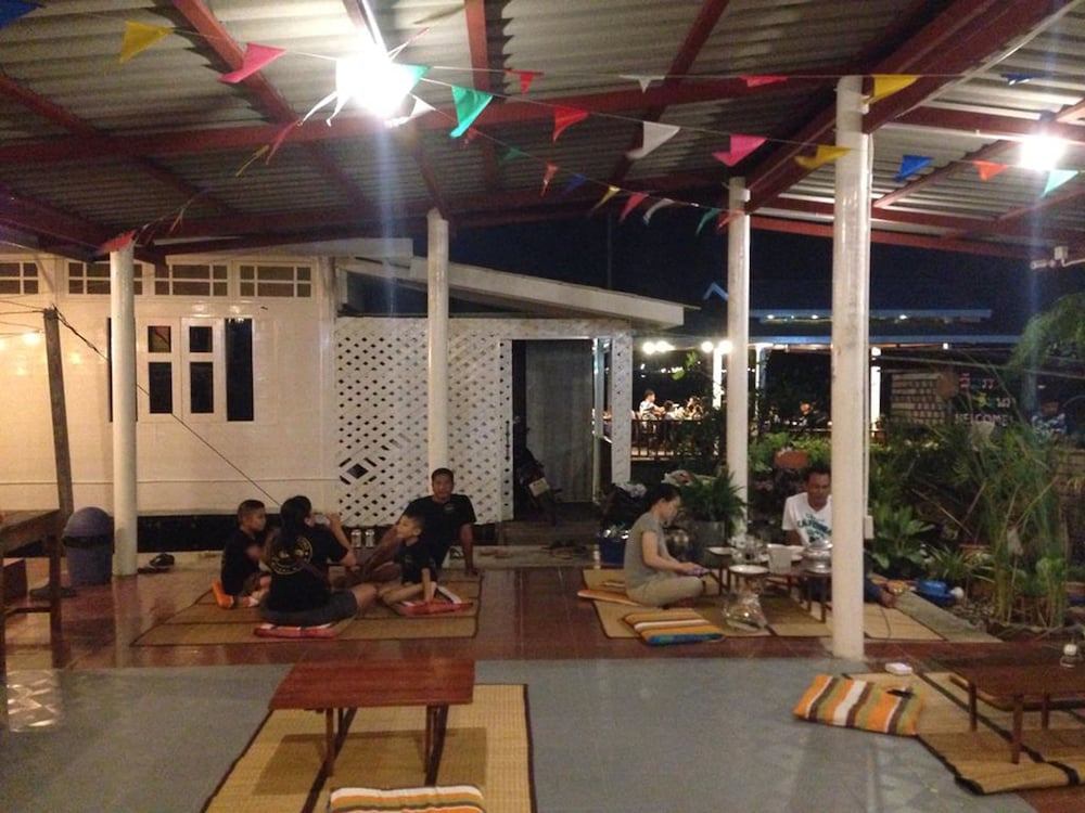 Se Sun Amphawa 37/50