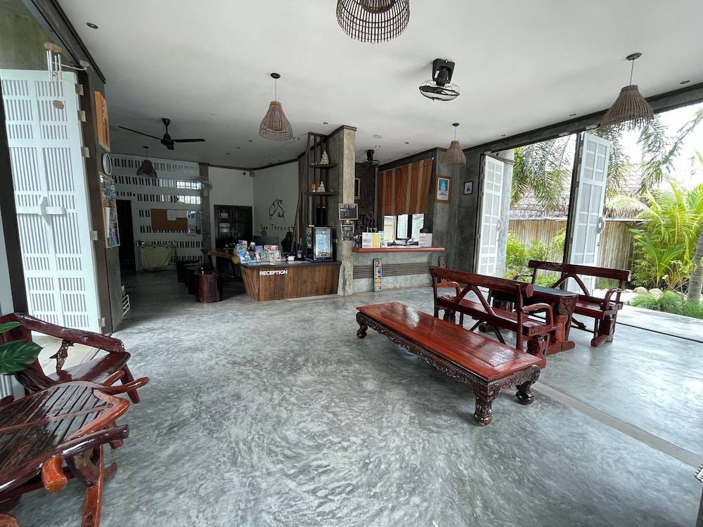 See Through Boutique Resort Haad Yao 25/50