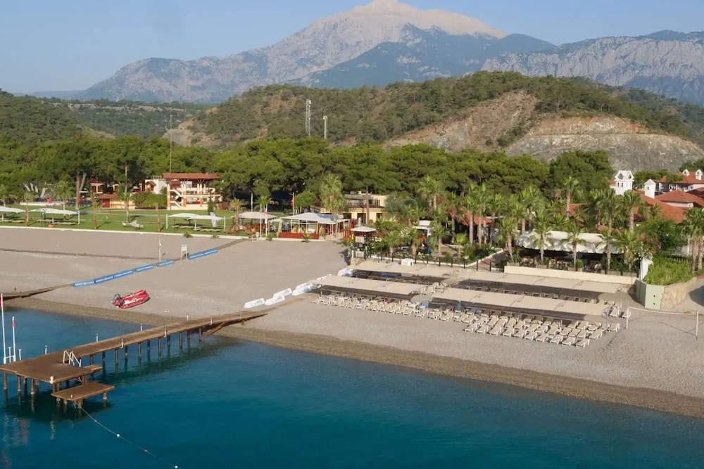 Club Akman Beach Hotel 23/50