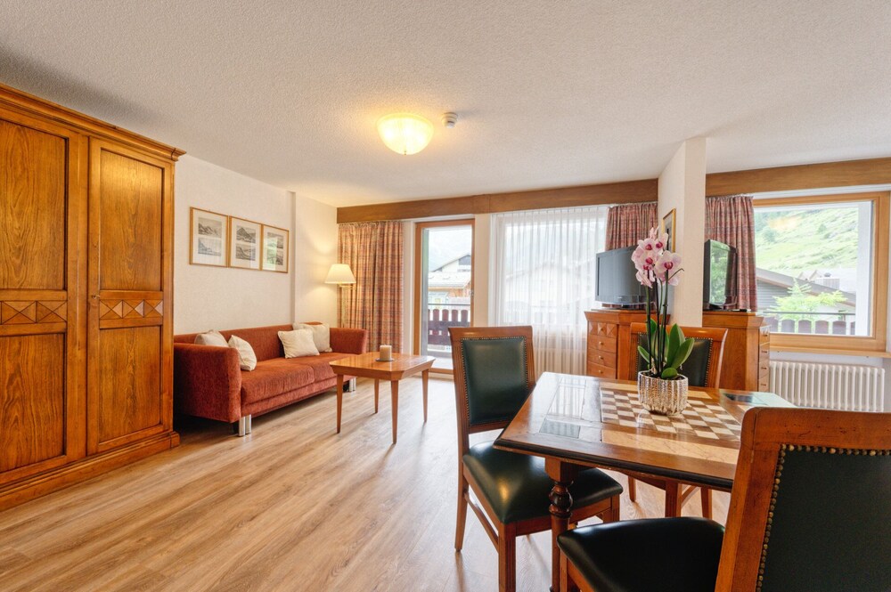 Hotel & Solebad Arca 36/50