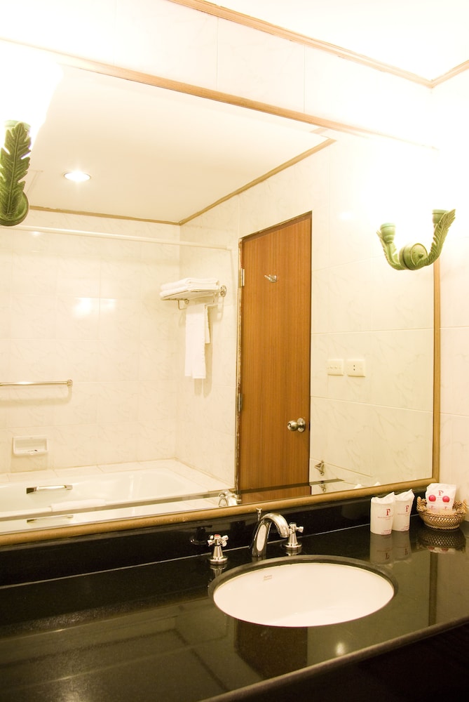 Furamaxclusive Pratunam Park Hotel 53/54