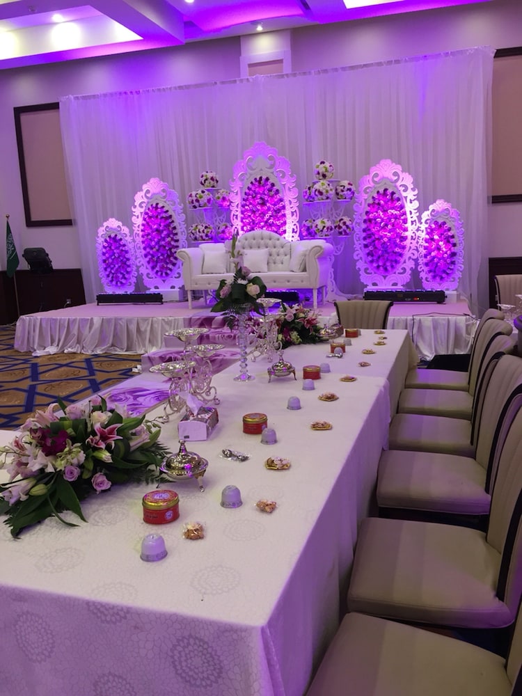 فندق هوليدى جازان(Veloran Hotel) 27/31