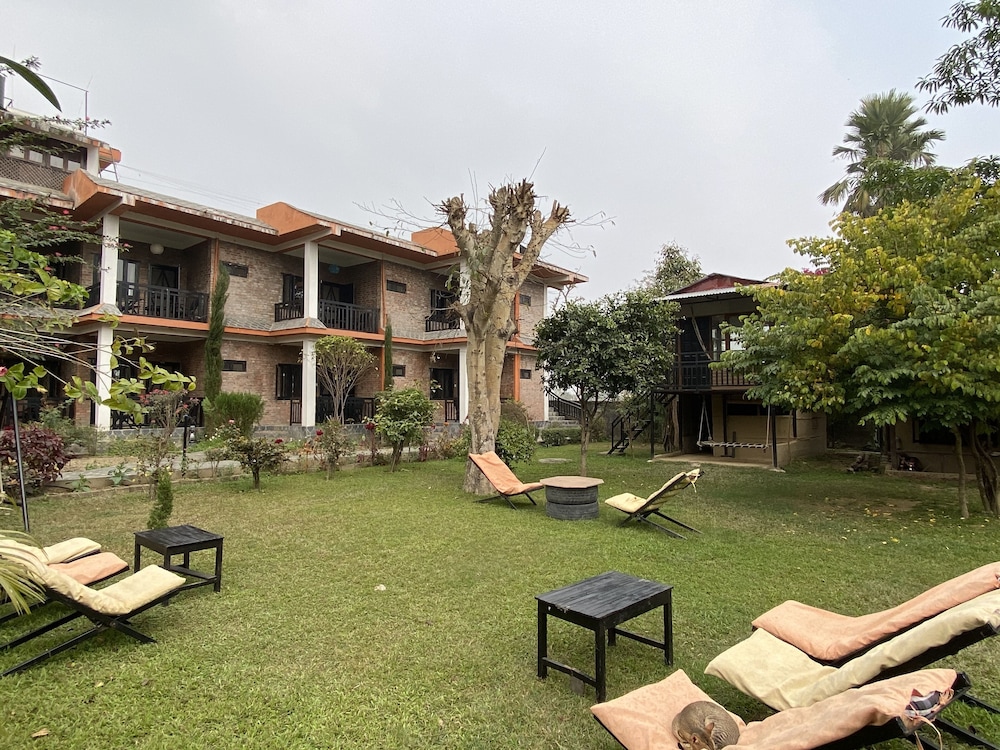 Chautari Garden Resort 3/62