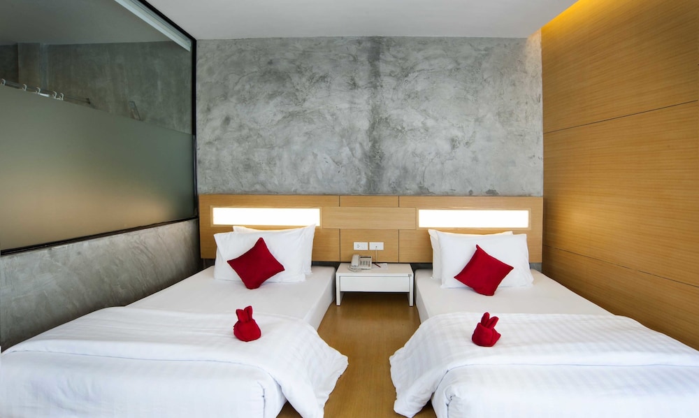 Xs, Standard, Twin Beds