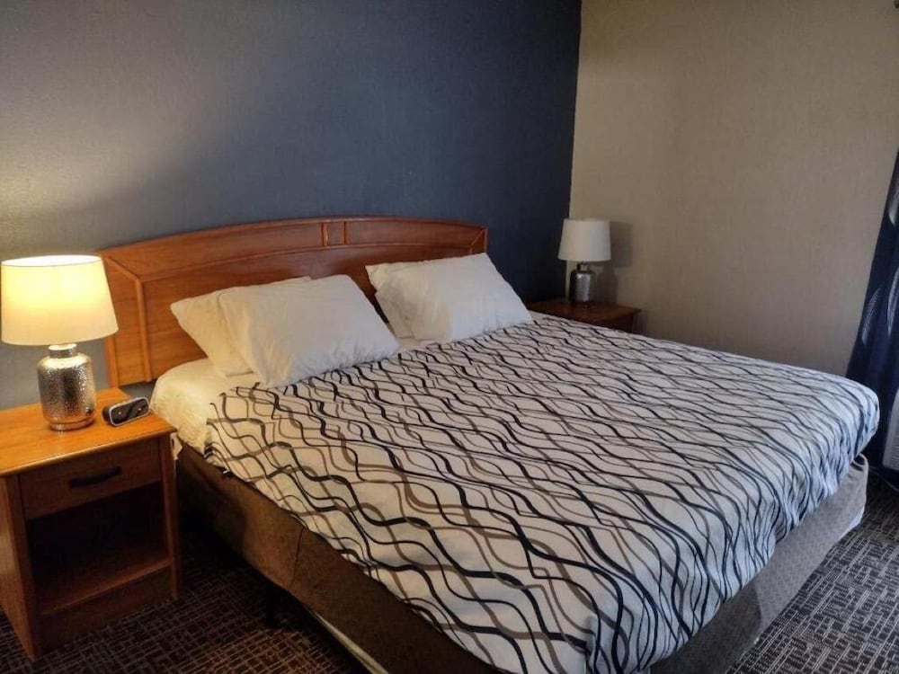 Fairview Inn - Greensboro Airport 7/21