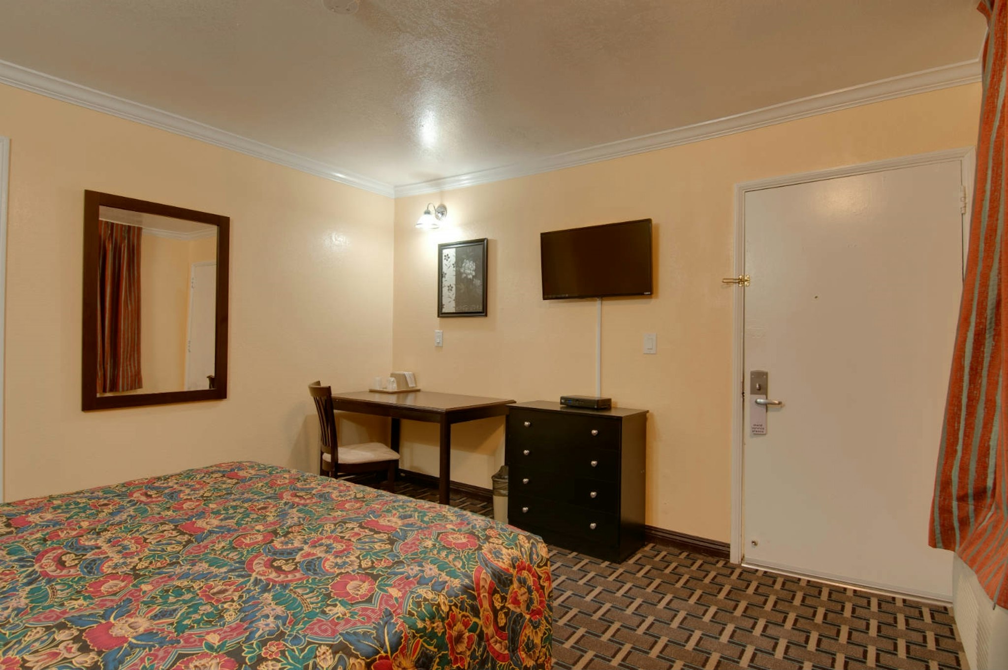VAGABOND INN SAN PEDRO 35/49