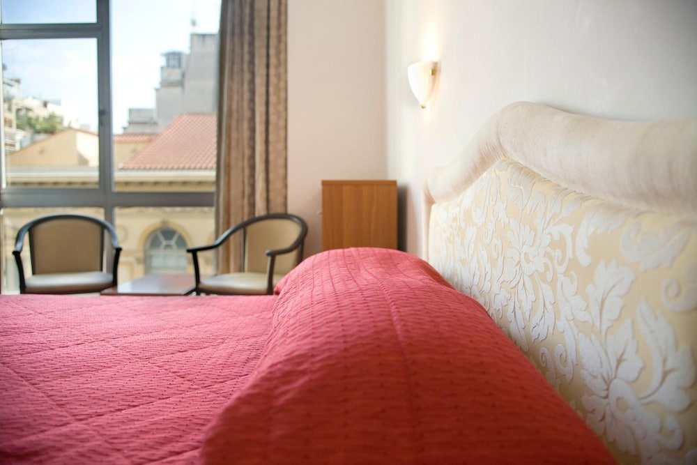 Arethusa Hotel 24/50