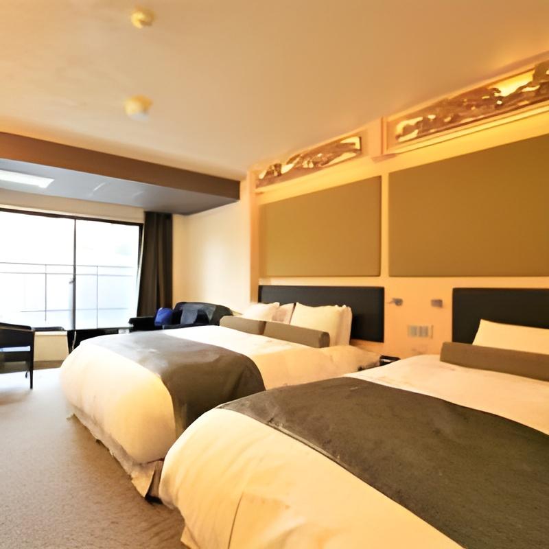 Semi Room, Comfort, Deluxe, 1 Queen and 1 Semi Double Bed, Twin Beds