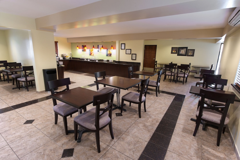 Best Western Plus Orchid Hotel & Suites 44/59