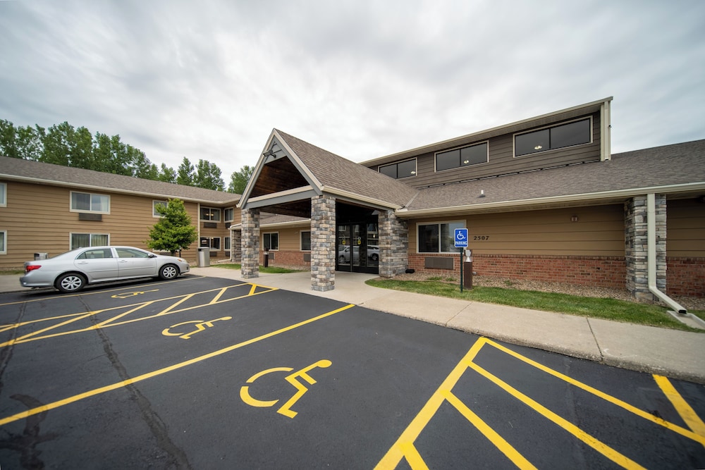 AmericInn by Wyndham Ames 41/49