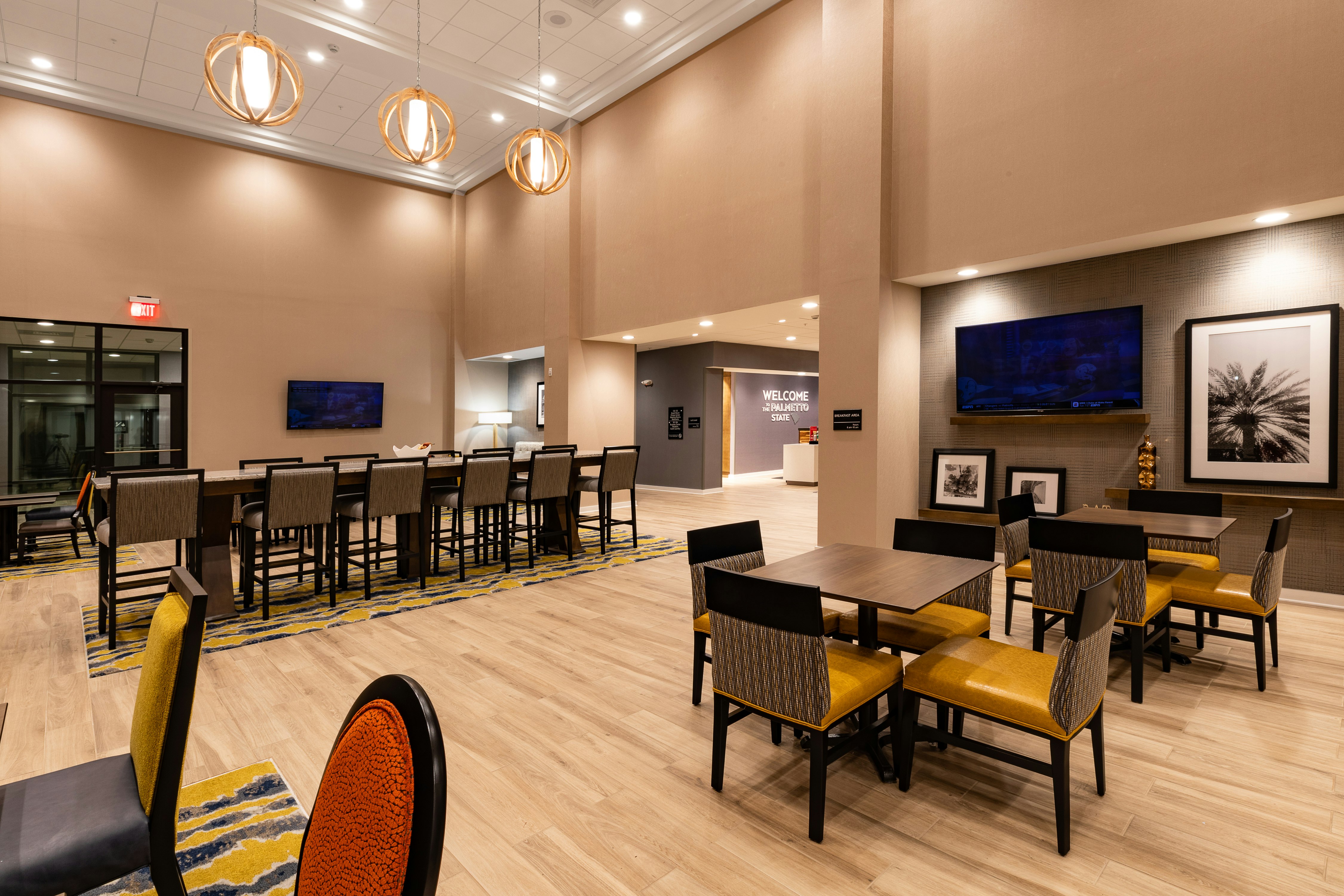 Hampton Inn & Suites Columbia Killian Road 55/78