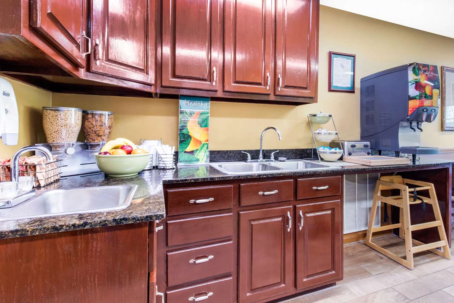 Quality Inn Arab Hwy 231 11/15