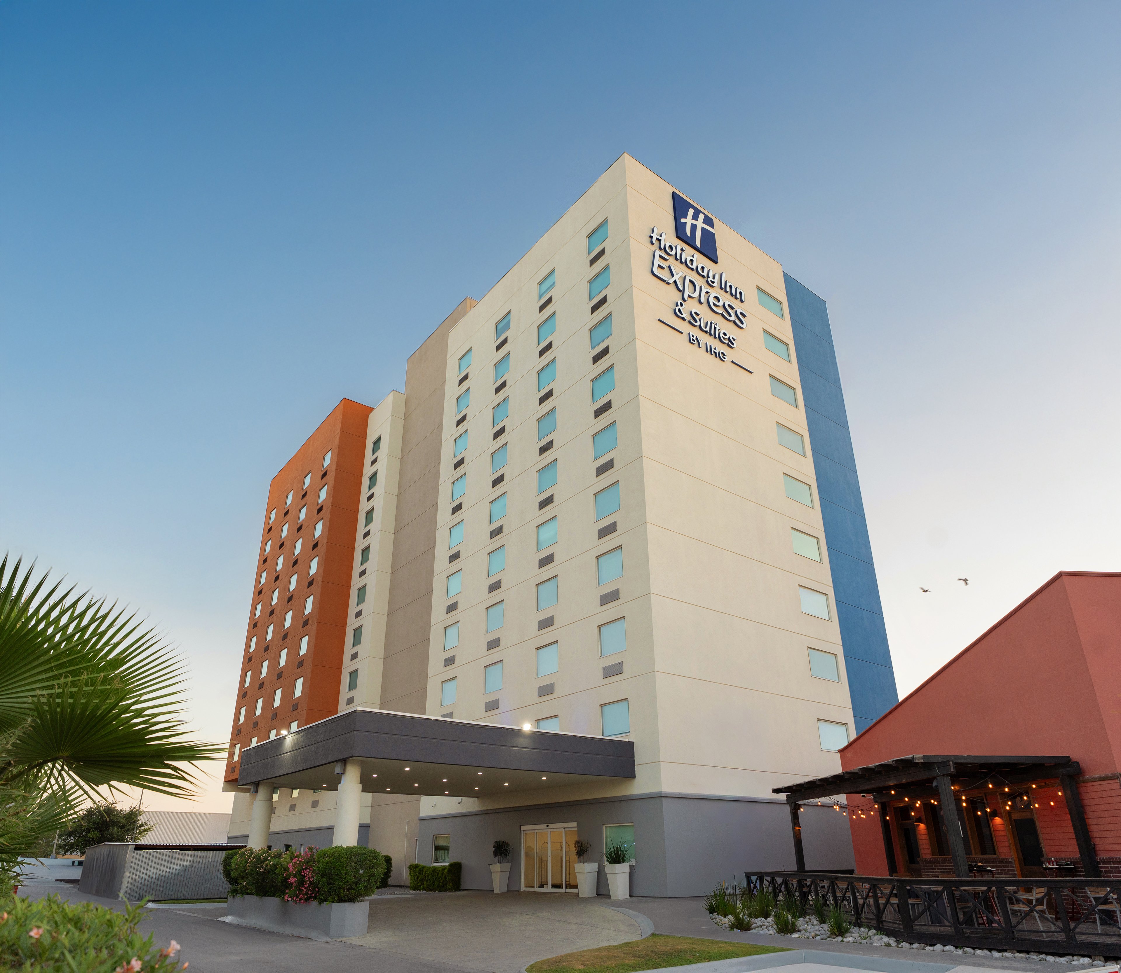 Holiday Inn Express And Suites Monterrey Aeropuerto 4/78