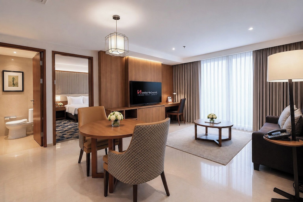 Swiss-Belhotel Pondok Indah 46/69