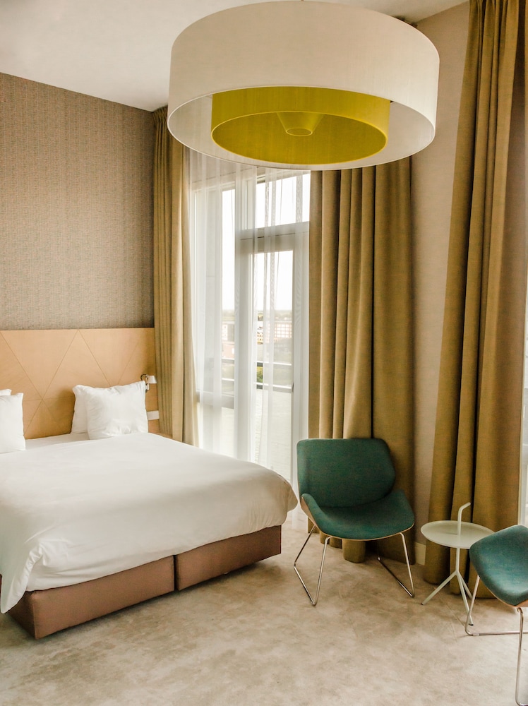 Amadi Panorama Hotel 17/61