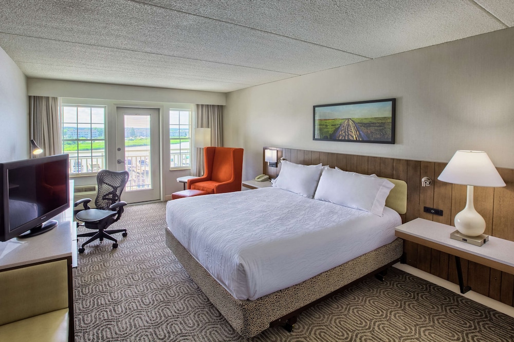 Hilton Garden Inn Kent Island Marina 13/51