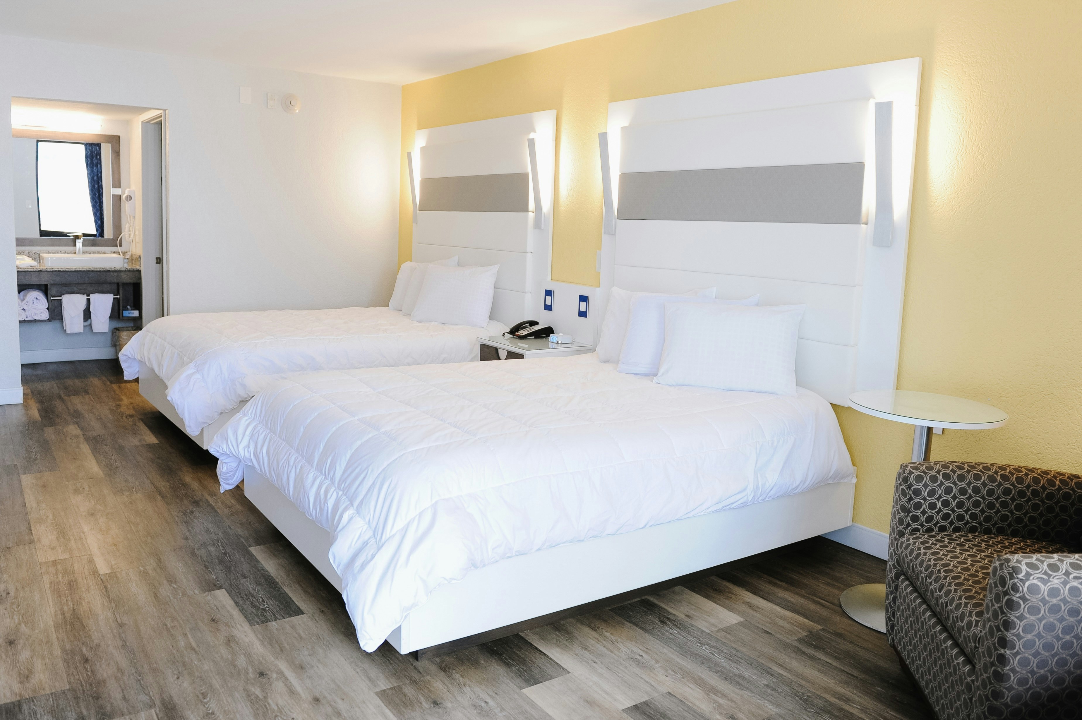 Regency Inn &amp; Suites 10/26