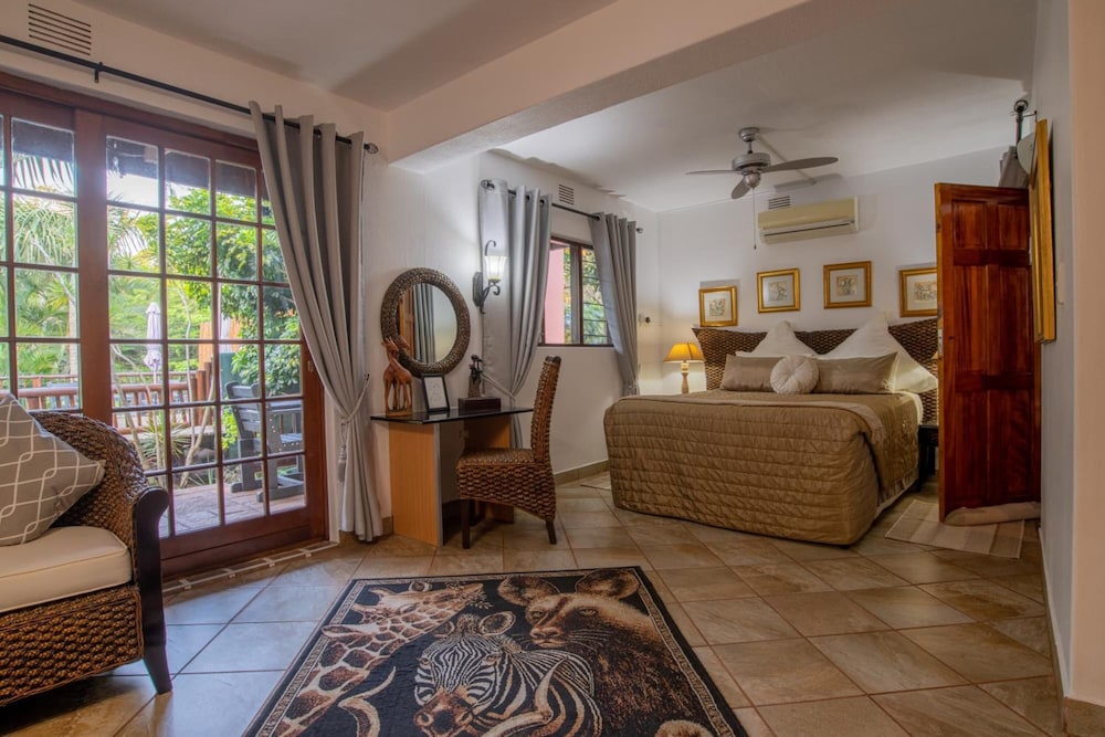 Elephant Coast Guest House 28/50