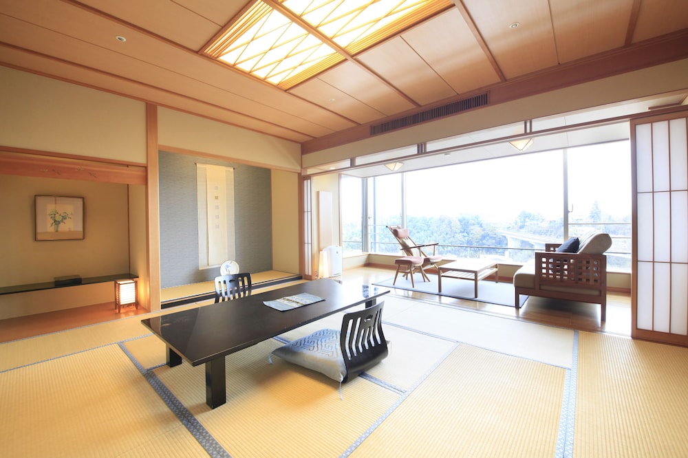 Hotel Isobe Garden 22/28