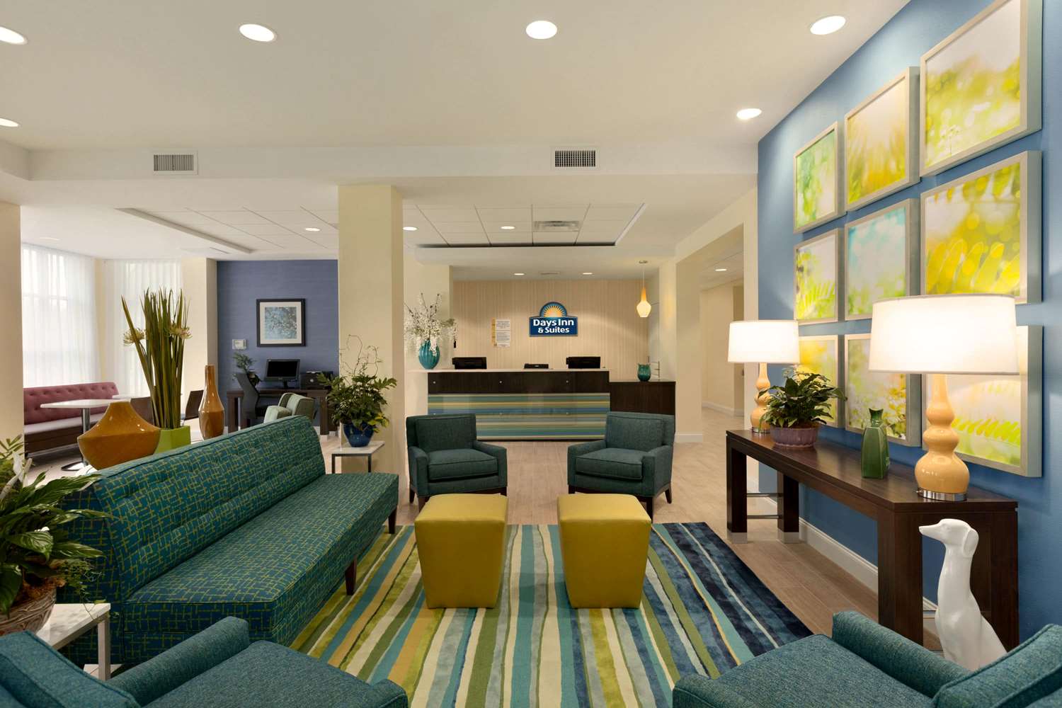 Sleep Inn & Suites Altoona North 17/25