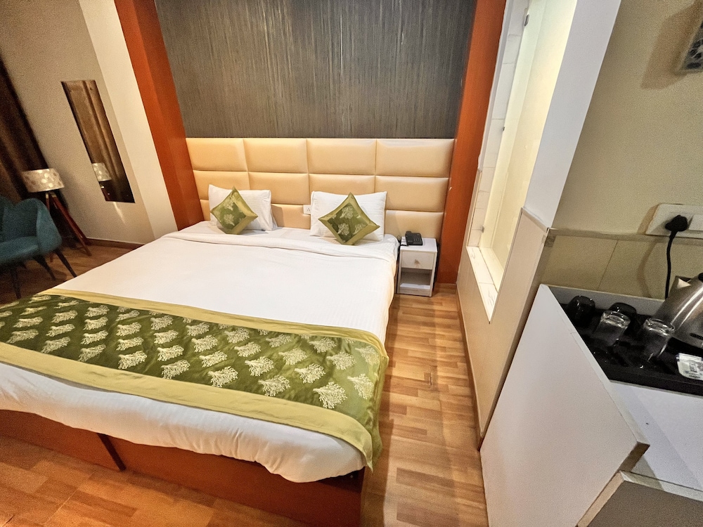 Hotel Oyster Pearl 16/50