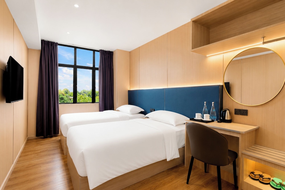 Ming Star Hotel 47/64