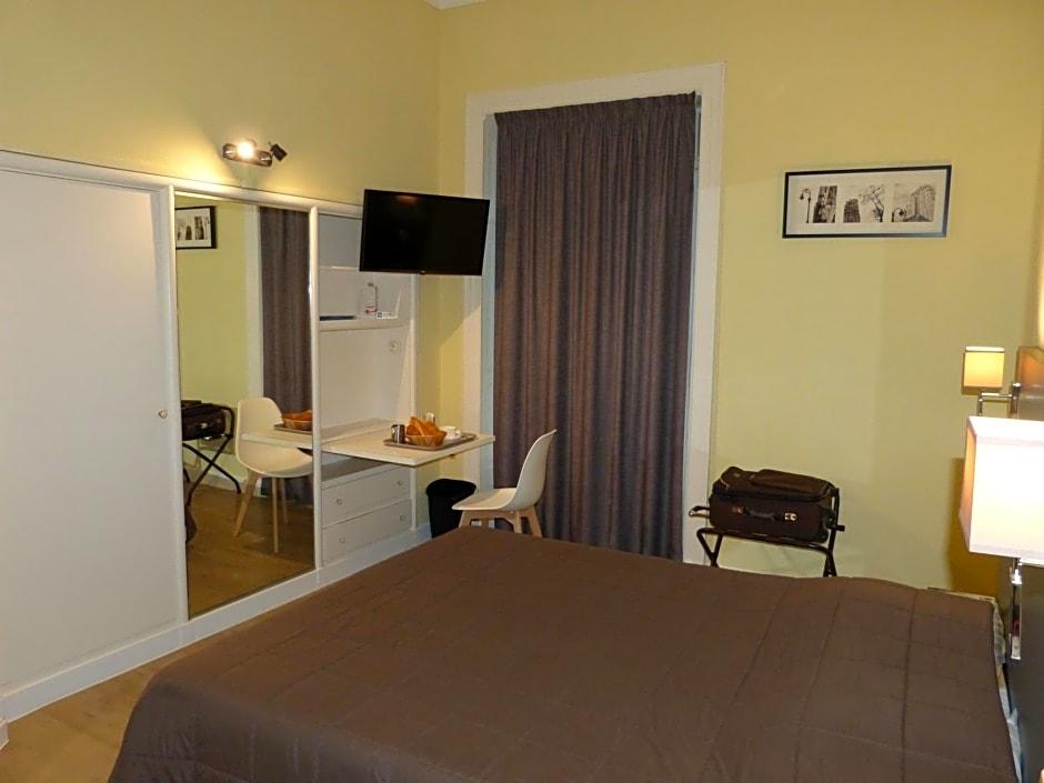Contact Hotel Terminus 9/31