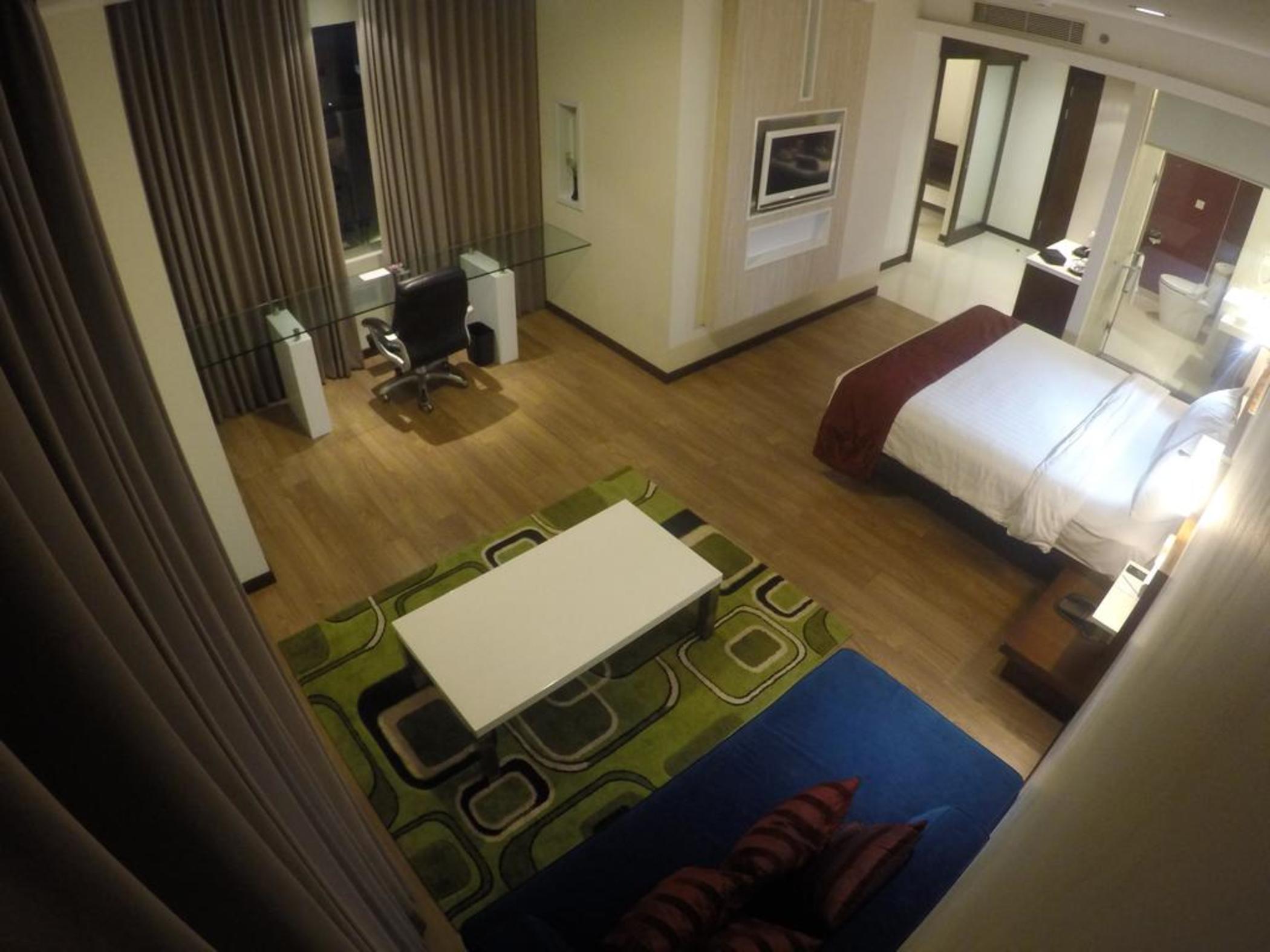 Mercure Regency Hotel Makassar 19/23