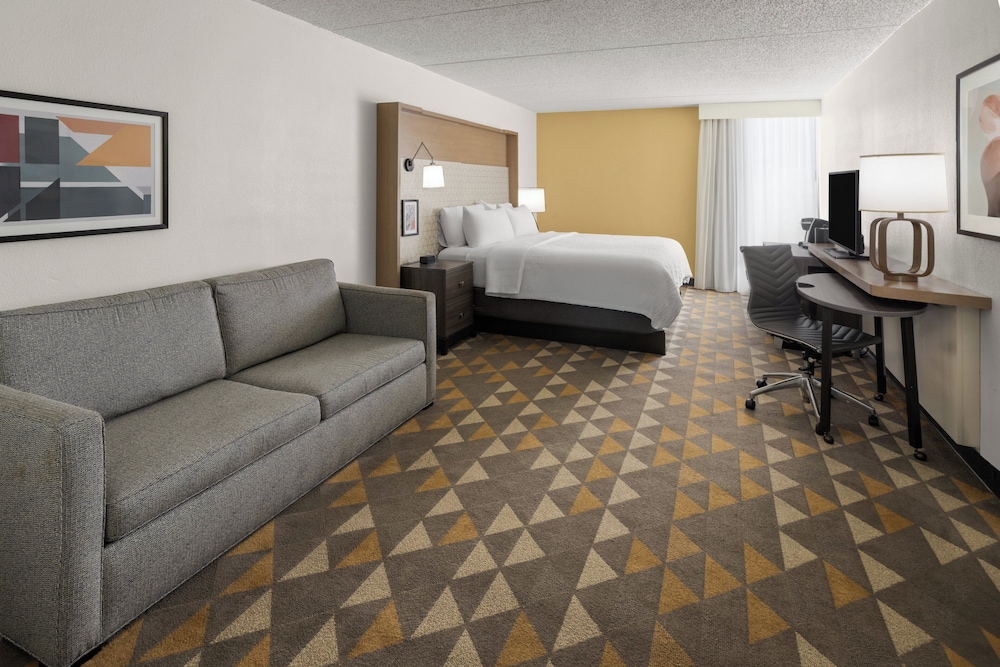 Holiday Inn Morgantown Reading Area 43/68
