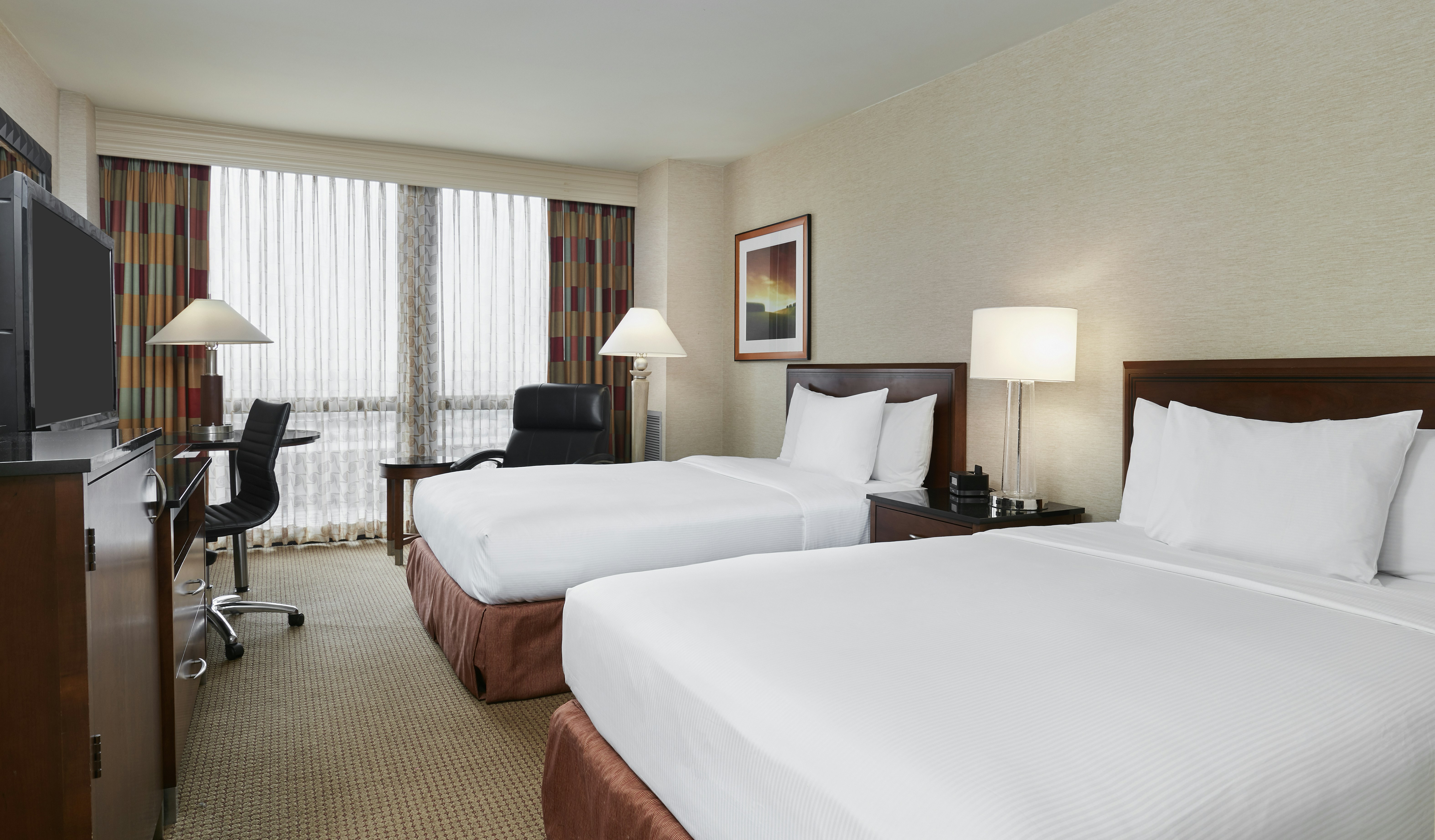 ROOM, 2 DOUBLE BEDS