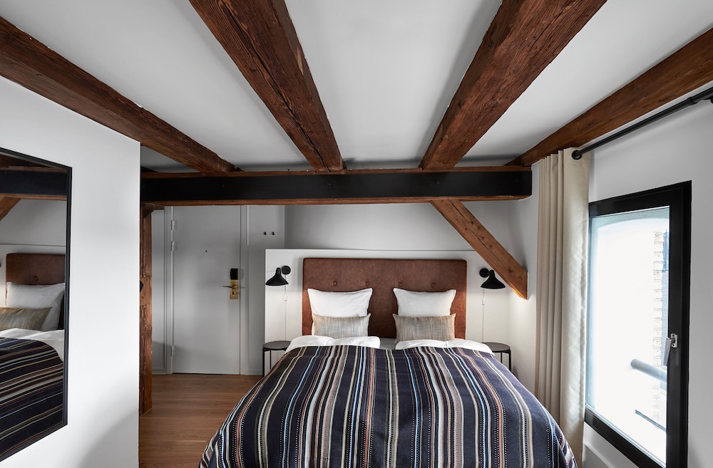 71 Nyhavn Hotel 8/34