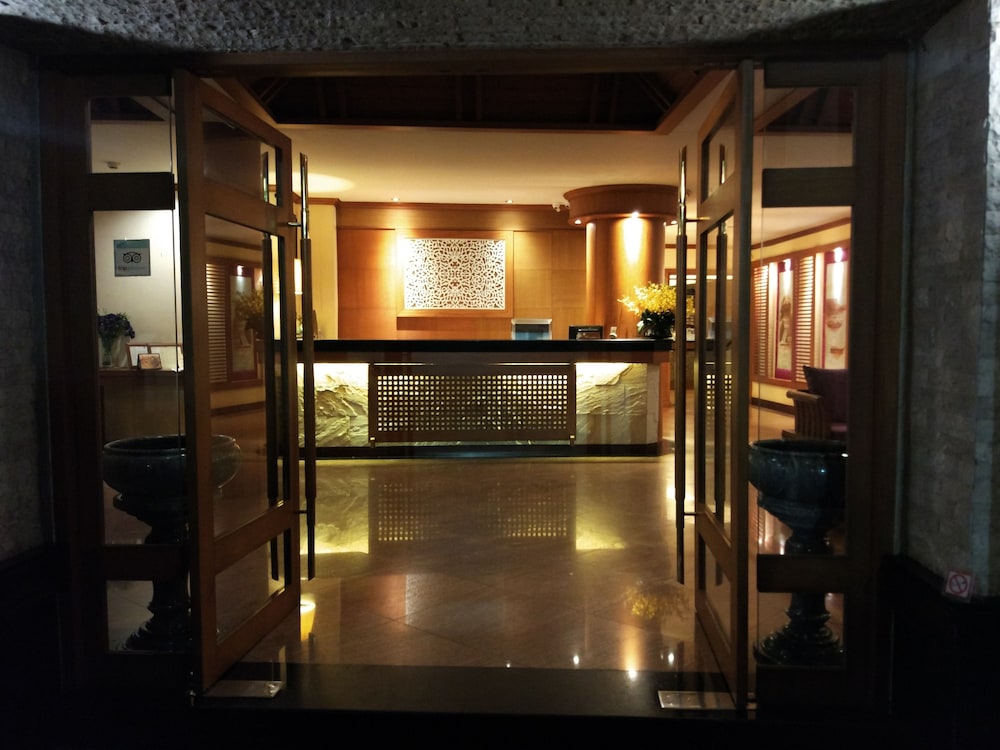 Fresh Inn Hotel 12/64
