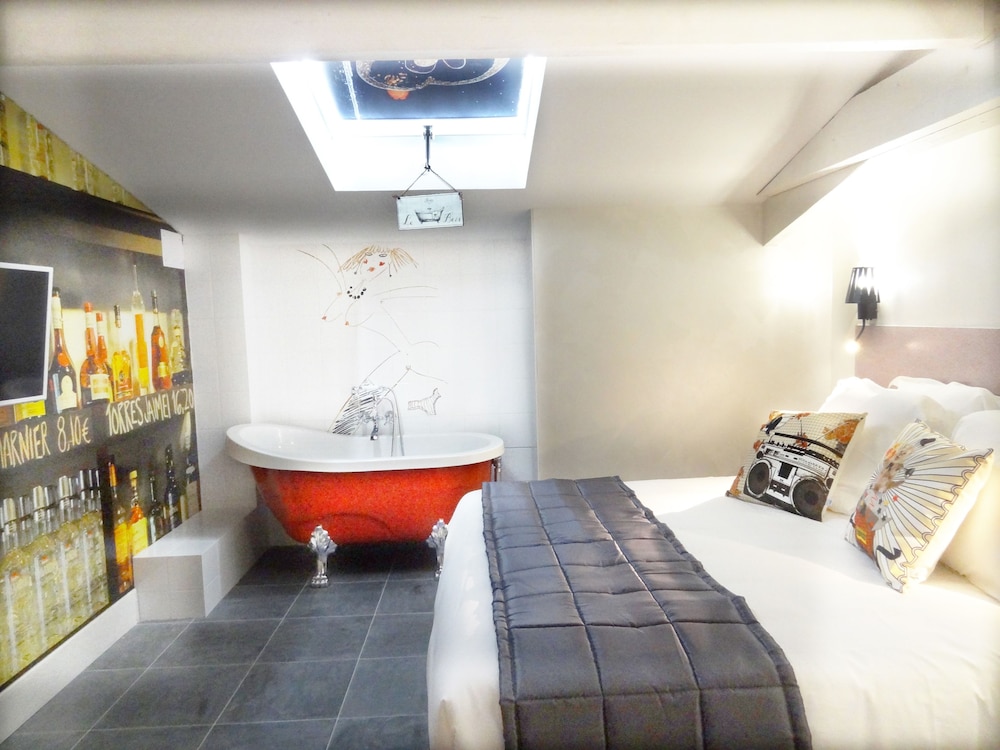 Le Pavillon 13/43