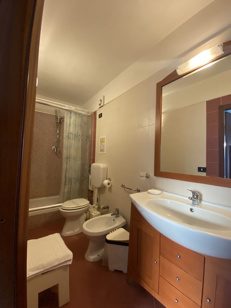 Hotel Maison Degas 27/67
