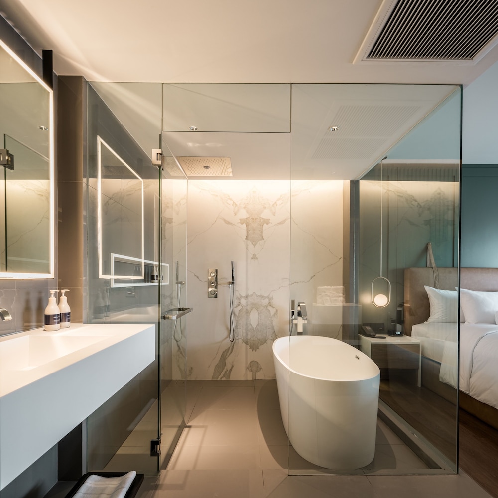 Maison Hotel Bangkok 68/71